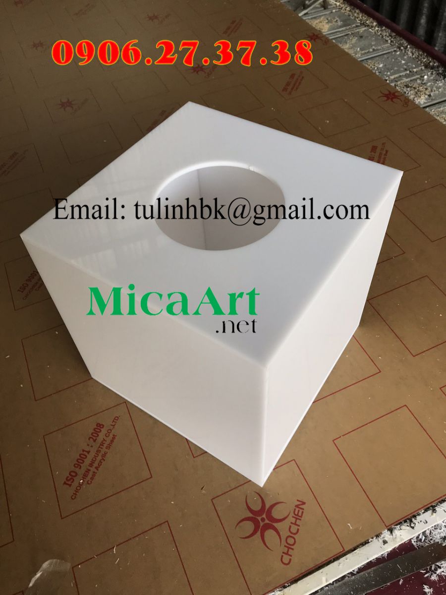 Thùng mica - Hộp mica trong giá rẻ